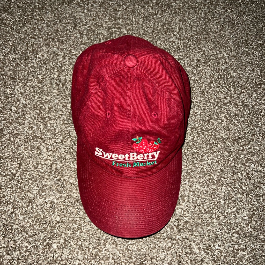 Sweetberry Vintage Og Dark Red White Green Rare Hat Sweetberry Vintage Og Dark Red White Green Rare Hat